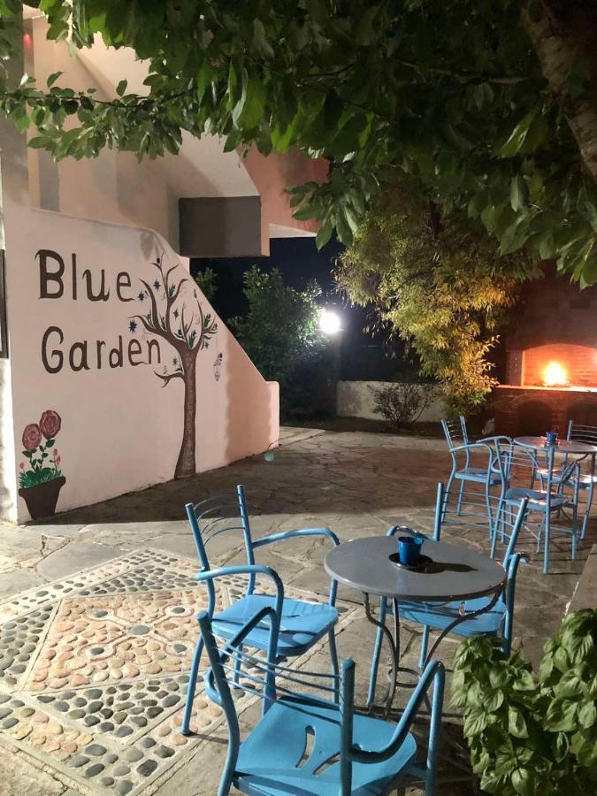 Blue Garden Inn Fourka Esterno foto